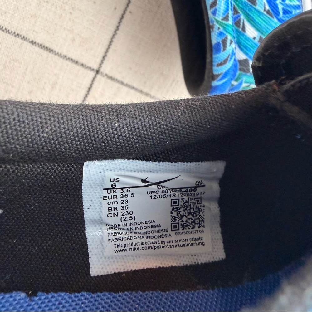 Nike Tropical Print Slip On Sneakers Womens 6 - Picture 8 of 10